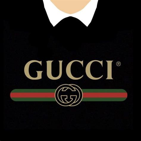 Gucci shirt on Roblox